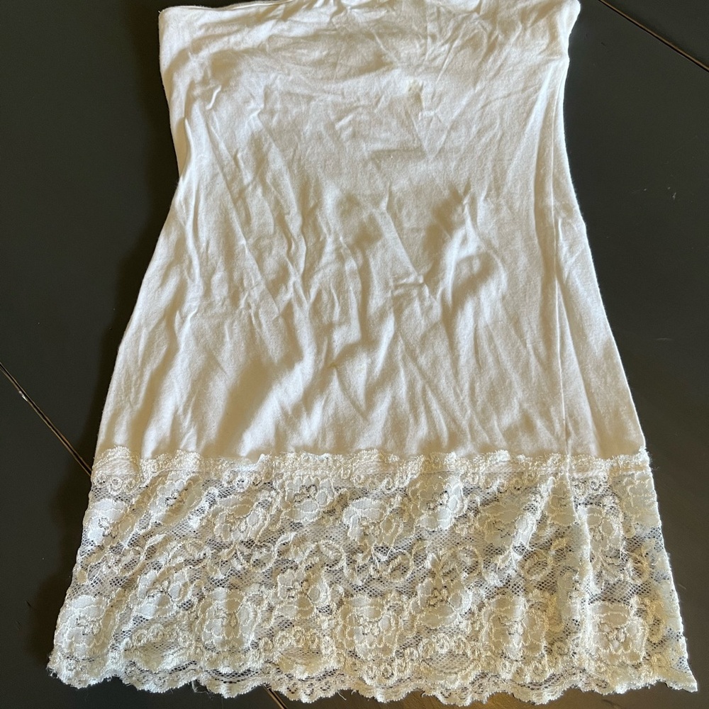 Vintage Hearts & Hips Lace Trim Tube Top